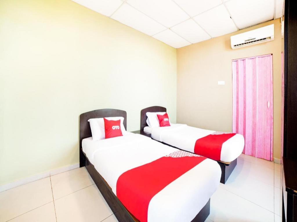 Oyo 89573 Hotel Lii View Mersing Exteriör bild